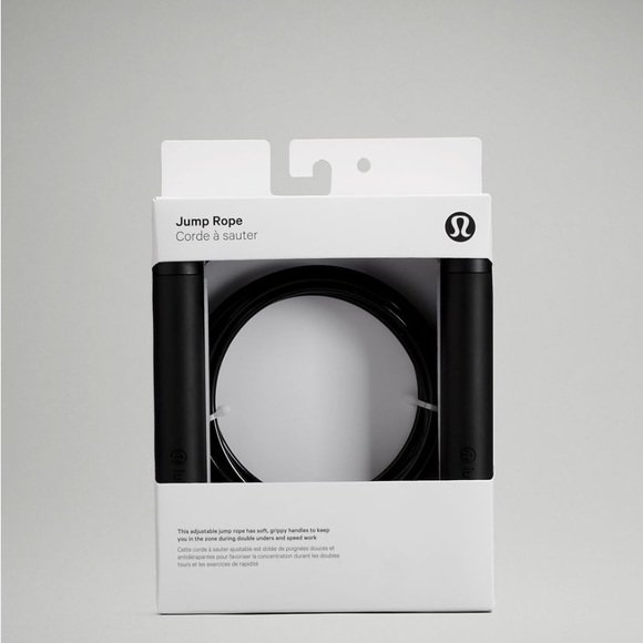 NIB Jump Rope Adjustable Length Lululemon Black. InDoor/Outdoor - Picture 3 of 4